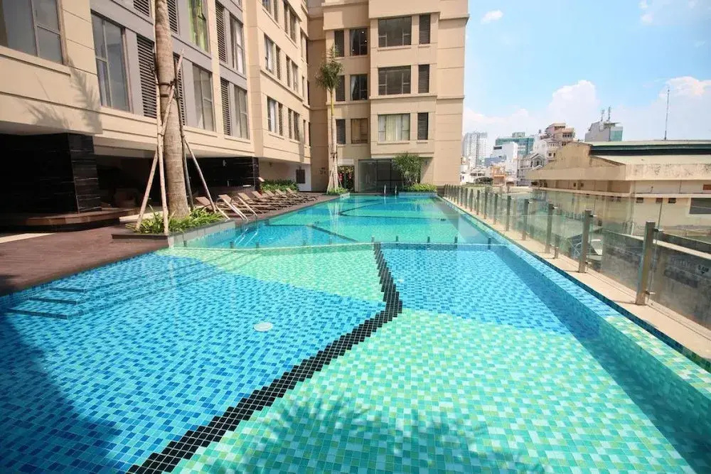 Ami Splendid Rooftop Garden