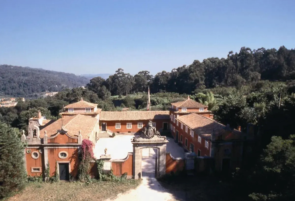 Casa De Sezim