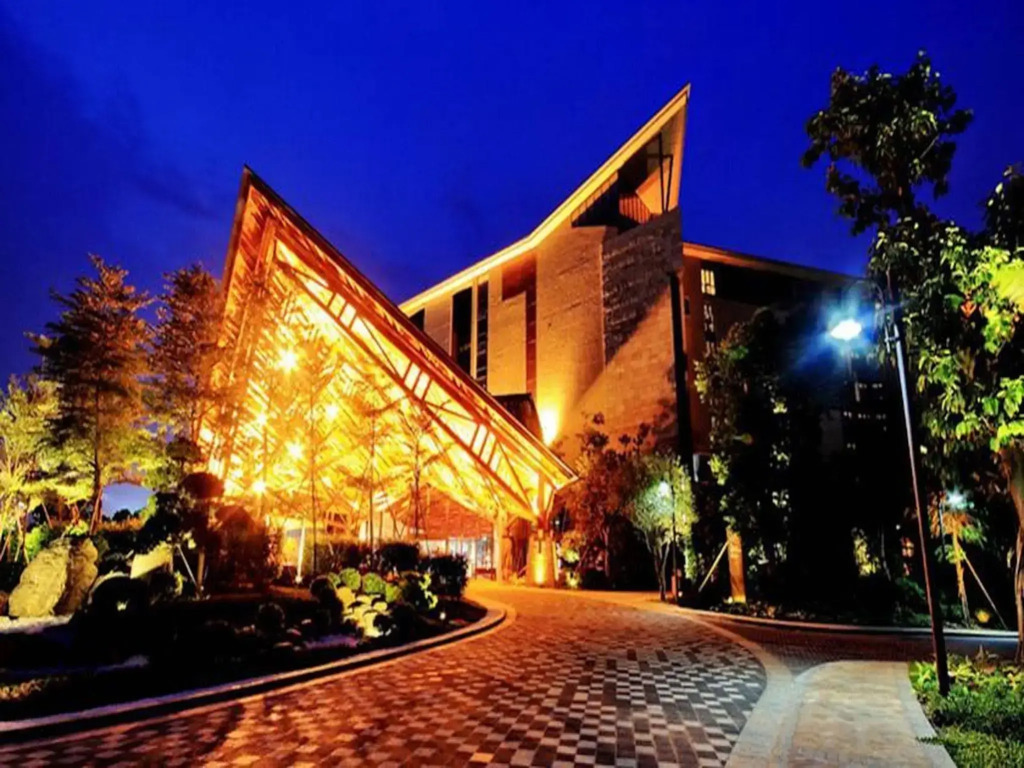 Castle Hotel Genzon