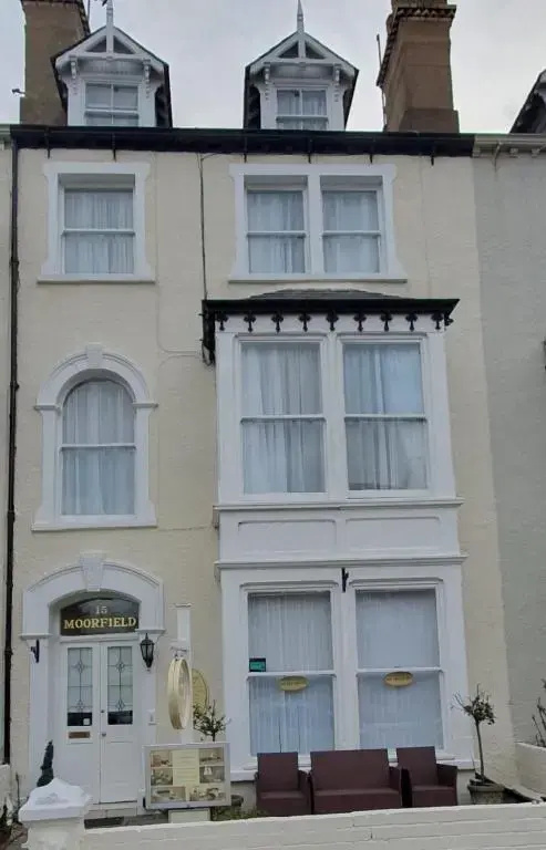 The Moorfield Hotel-Bed and Breakfast