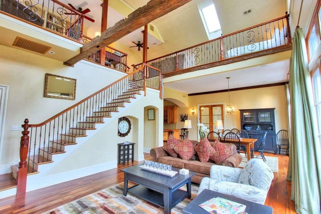 Great Oak Manor