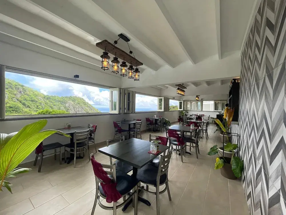 Saba Arawak Hotel
