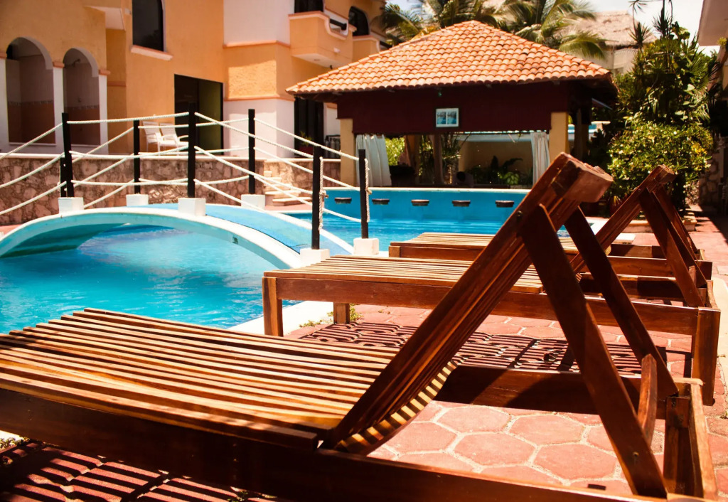Hotel Vista Caribe 5ta Av a 5 Pasos de la Playa