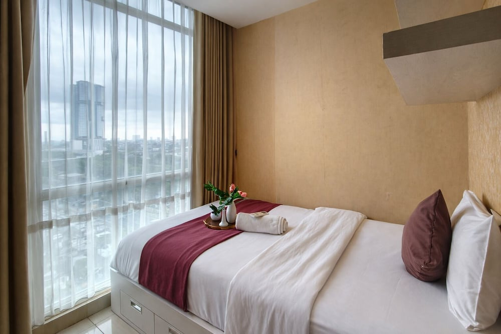 Neat 2Br For 3 Pax At Tamansari Papilio Apartment