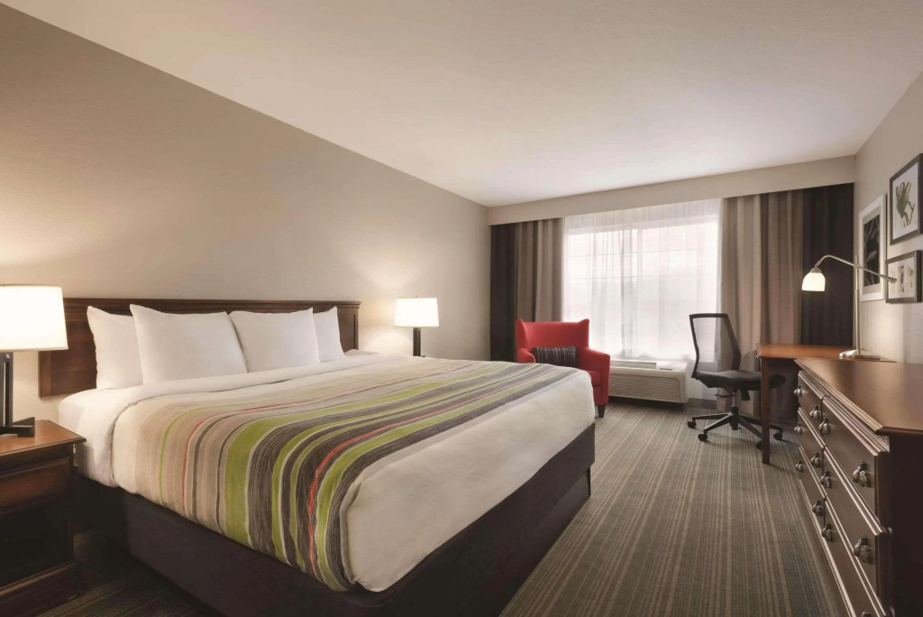 Country Inn & Suites by Radisson, Michigan City, IN