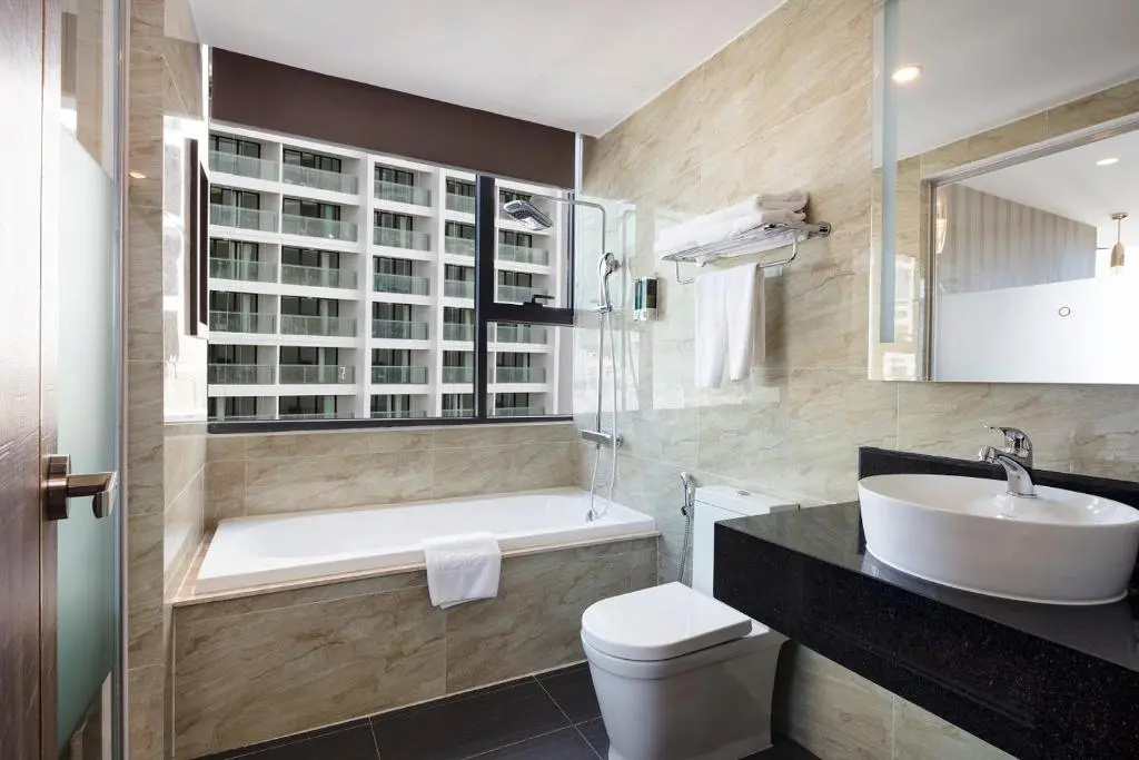 V Hotel Nha Trang