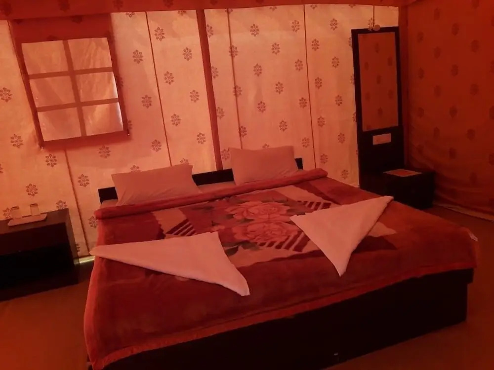 Pansari Resort & Camp