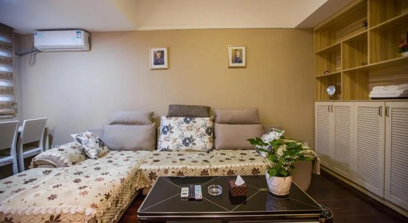 Zixinju Aparthotel