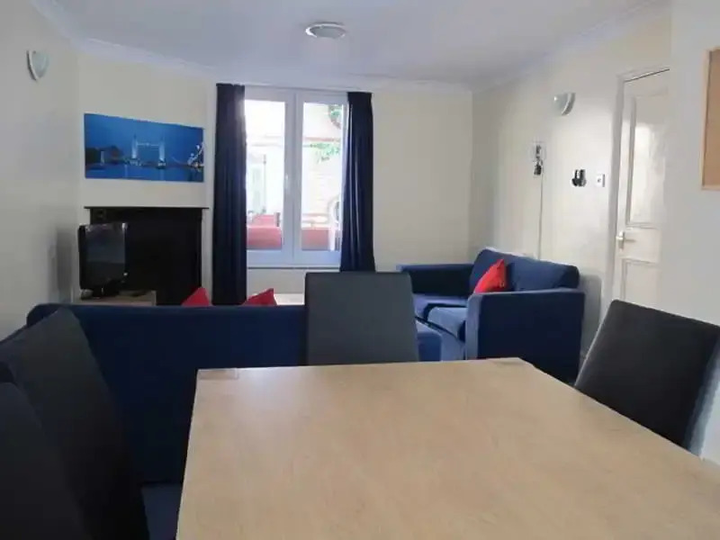 Access Accommodation Maida Vale North