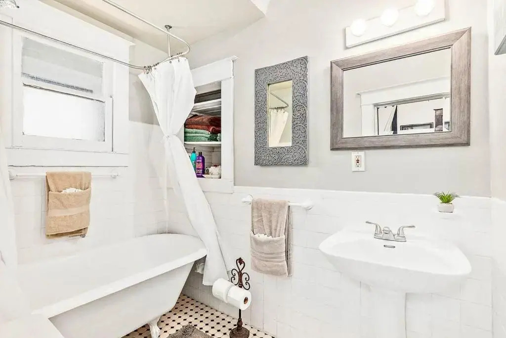 Casa de la Piña - Downtown Apartment