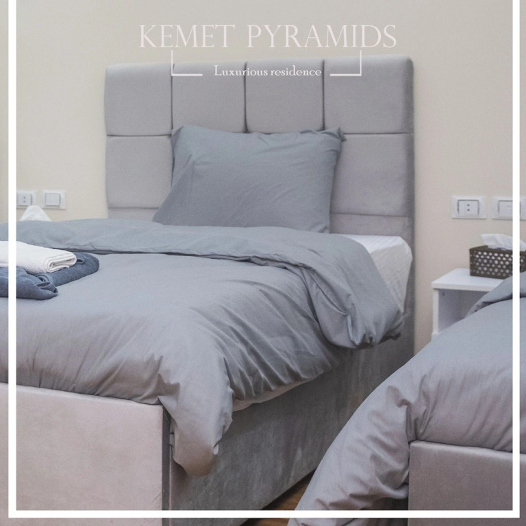 TriPyramids Suites
