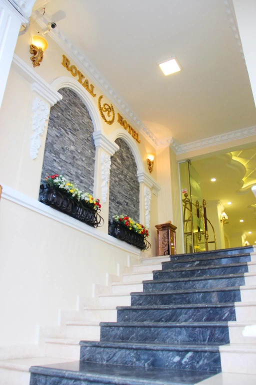 Royal Dalat Hotel