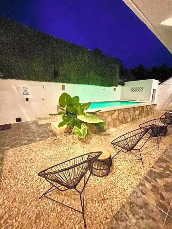 Hotel V10 Paseo Kuka