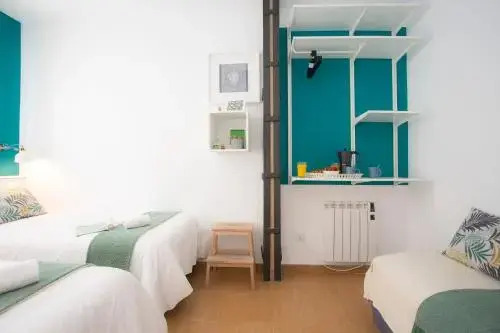 SingularStays Marina