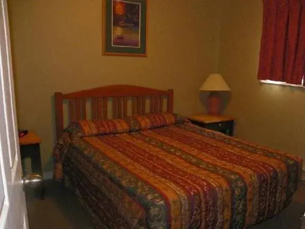 Town and Country Motel