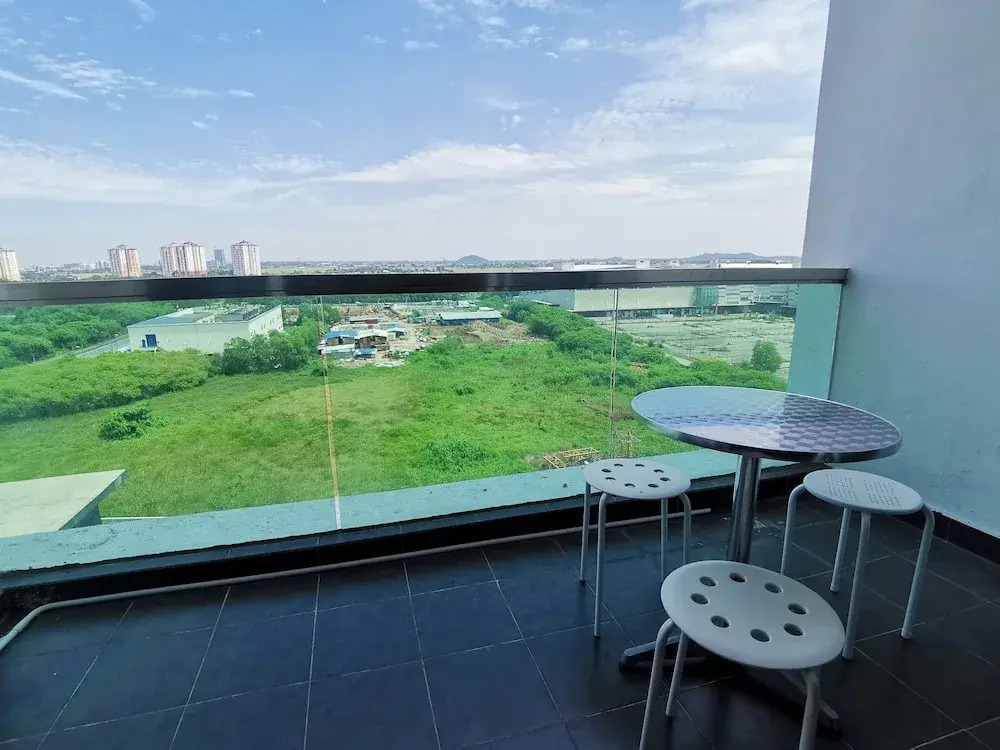 BM City Room and Apartment
