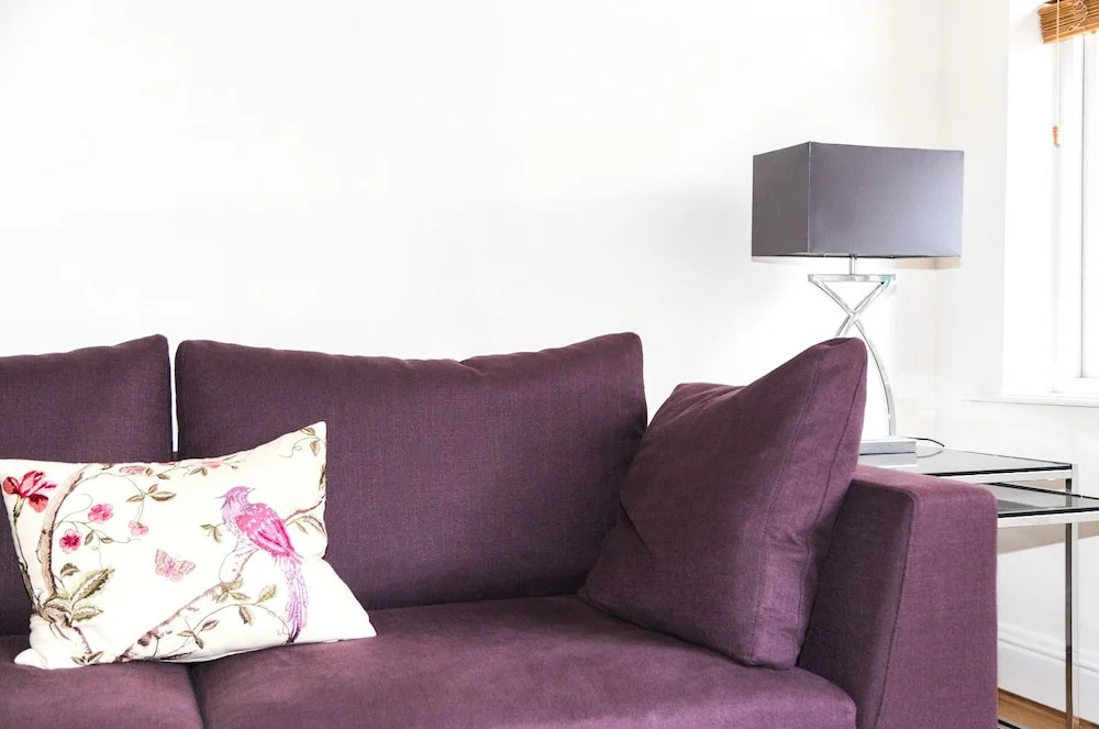 Modern 2 bed flat in historic building