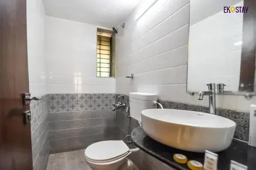 Eko Stay-Royale Villa