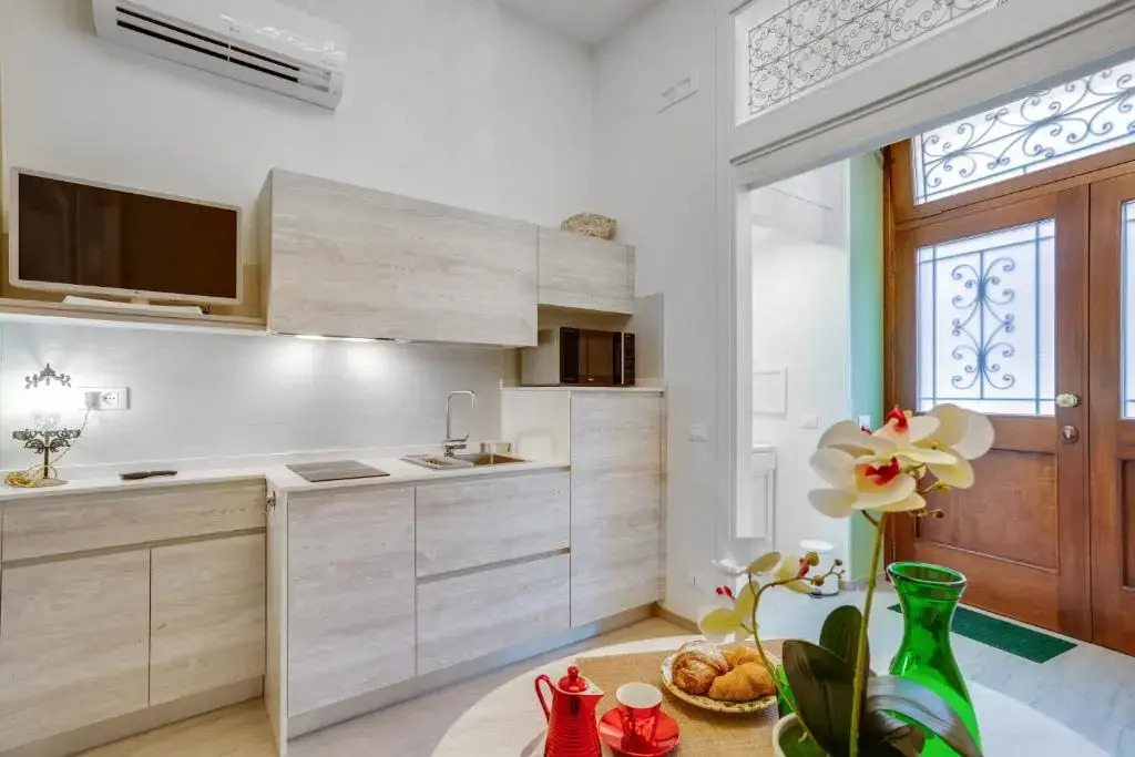 MADAME BARI' Suite Apt in the heart of Bari