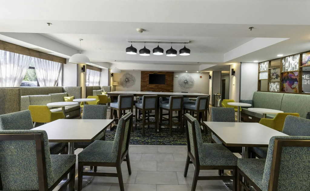 Hampton Inn East Windsor