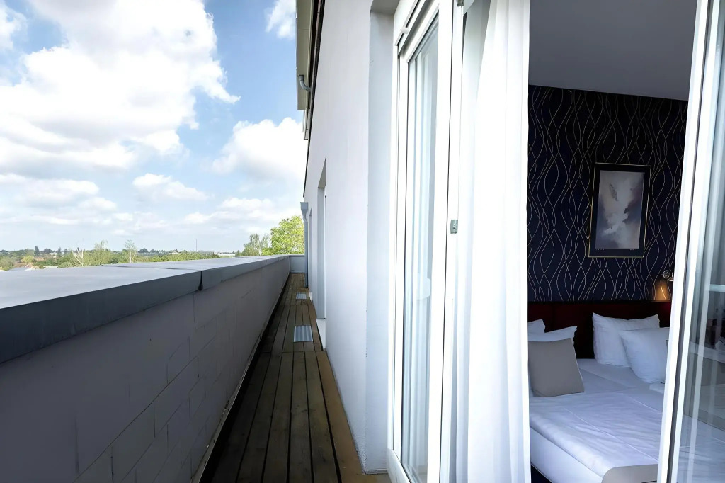 Hotel Aviva