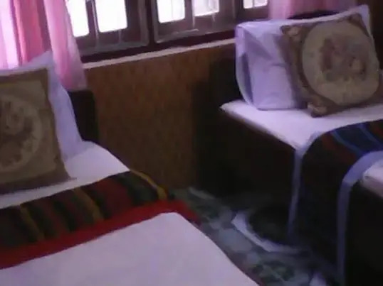 Alounsotsay Hotel