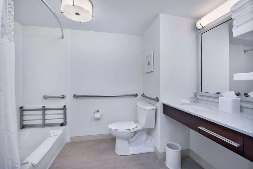 Hampton Inn Naples - I-75