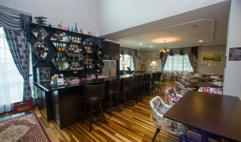Smurf Inn Homestay