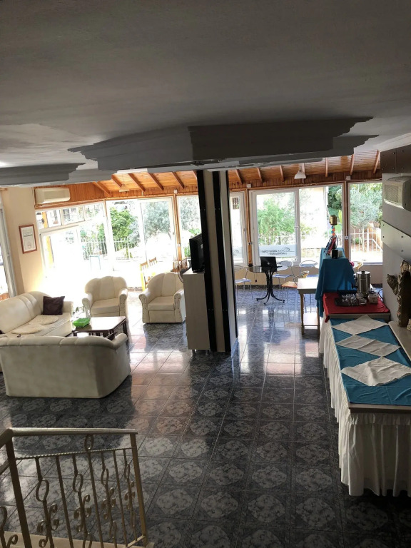 Almir Hotel