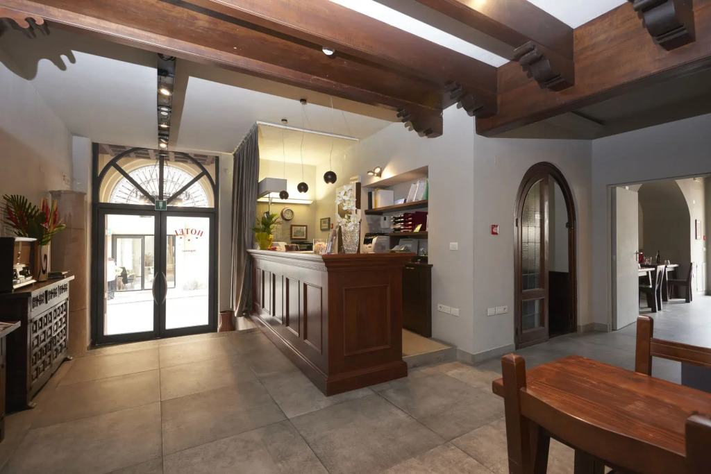 Ca Tazzoli, MantegnaHotels