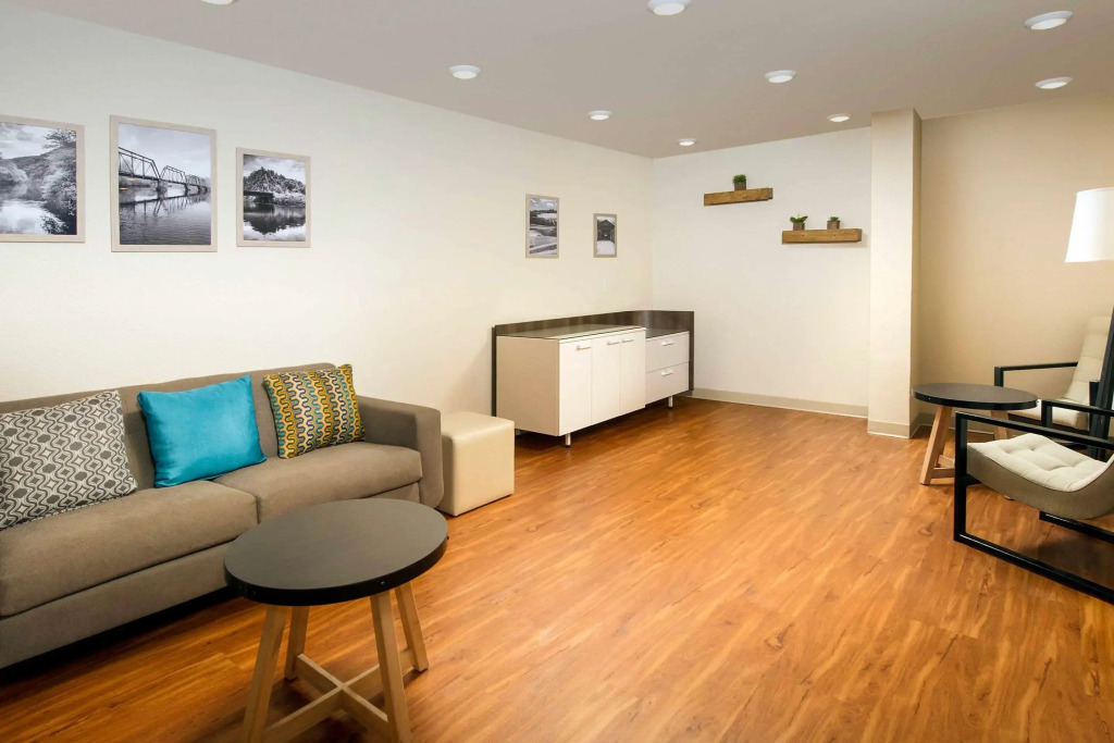 WoodSpring Suites Allentown