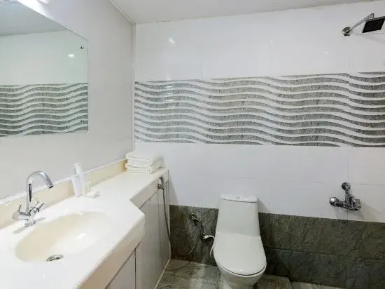 Heavenly Heights by OYO Rooms
