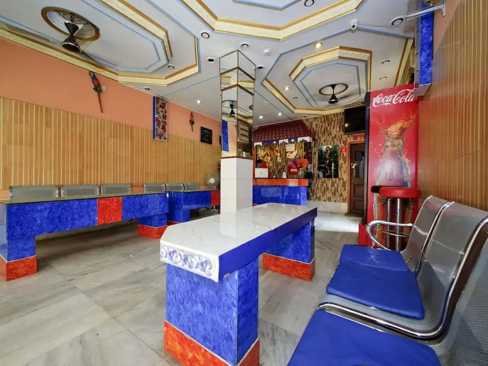 OYO 8972 Raj Guest House