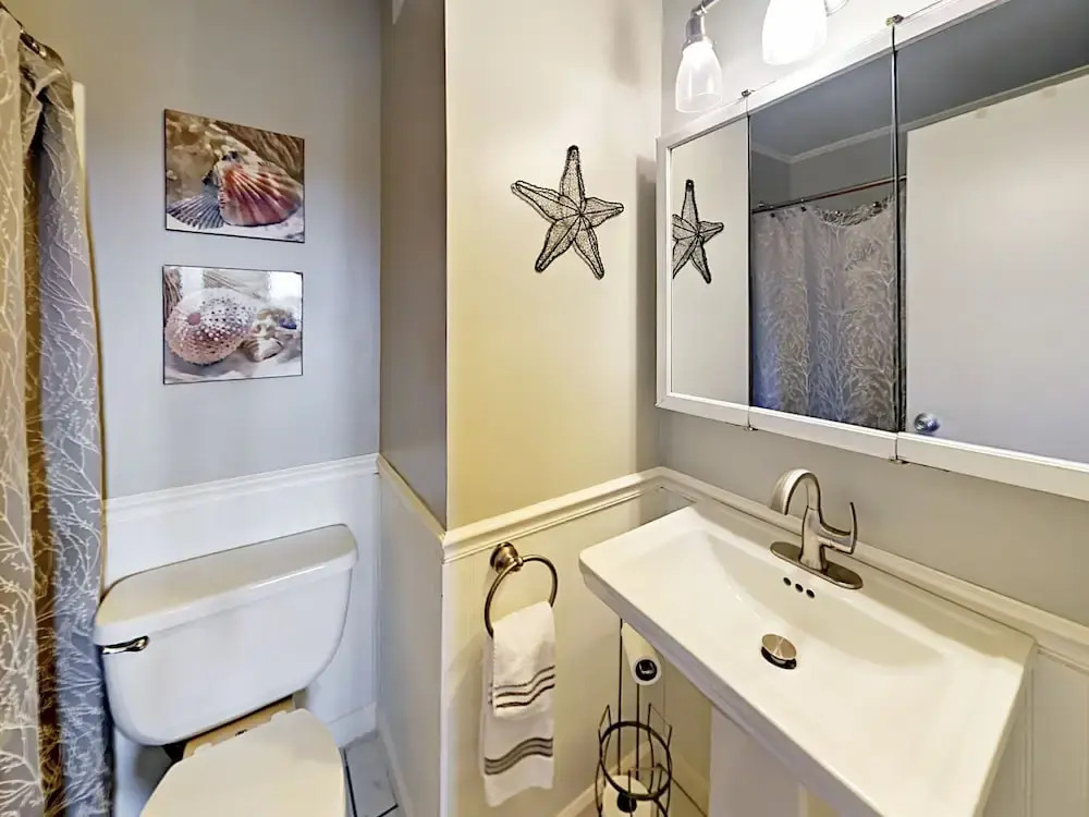 William Hilton #4305 - 2 Br Condo