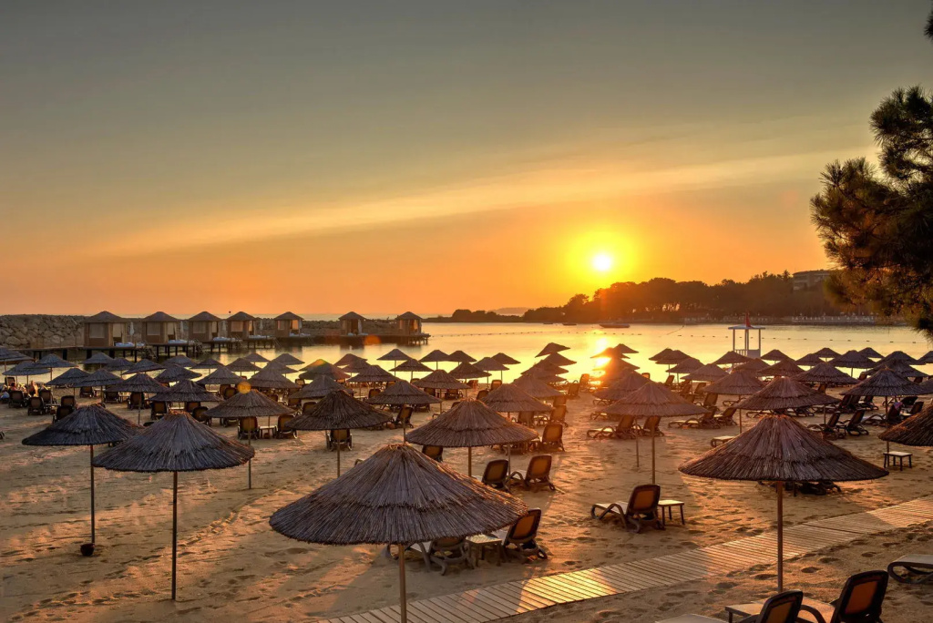 Rubi Platinum Spa Resort & Suites - Всё включено