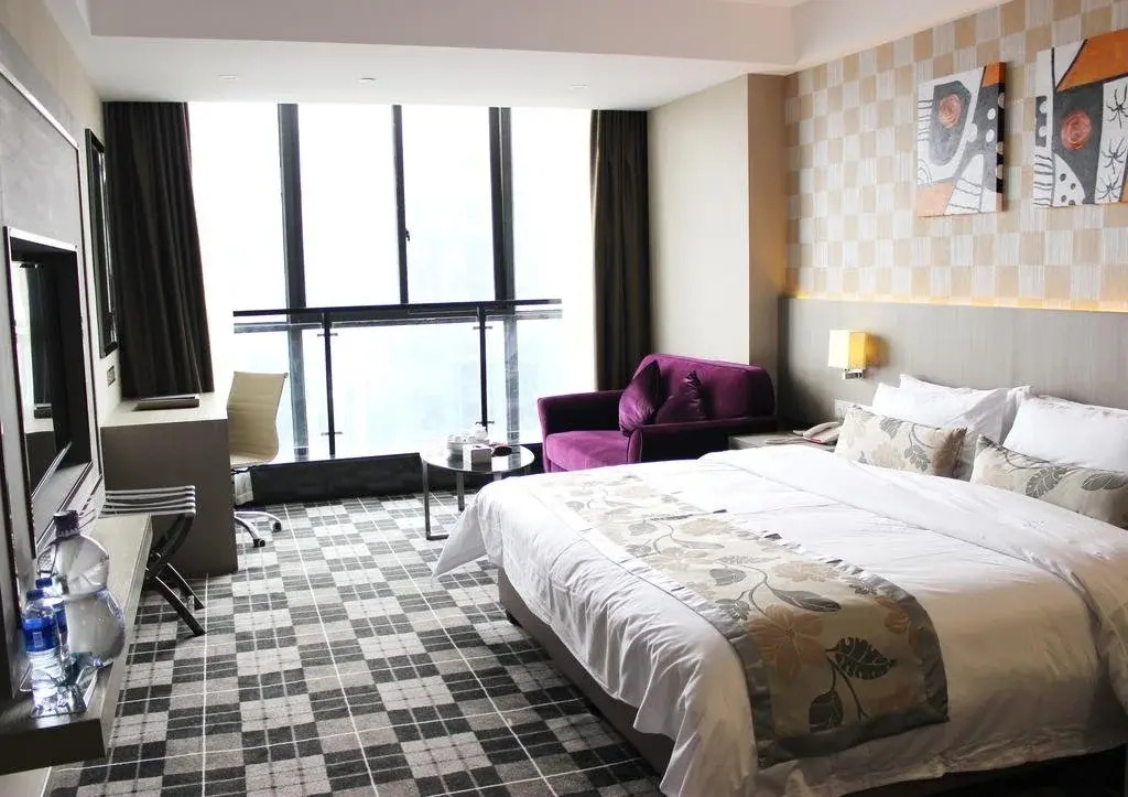 Nan'an Carnival Hotel