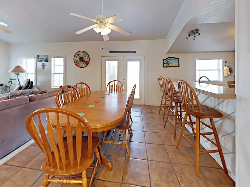 Split Level Stunner in Port Aransas by RedAwning