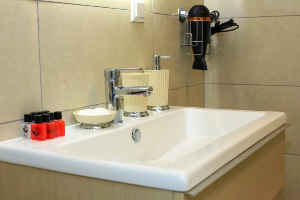 2 Bedroom Luxury Apartment near Mall of Istanbul