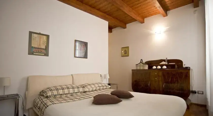 Stampace House