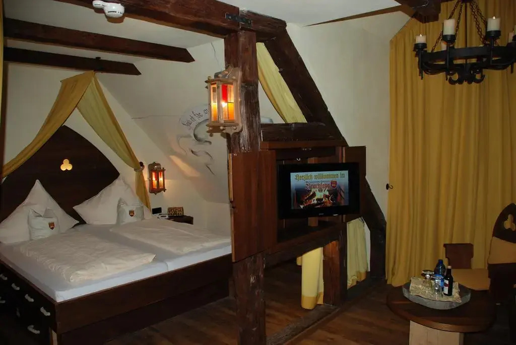 Mittelalterhotel-Gästehaus Rauchfang