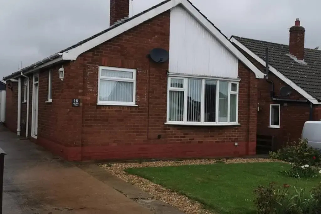 18 Sea View Close