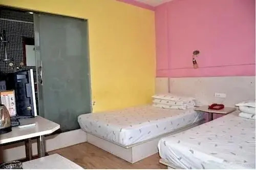 Hongxin Express Hotel (Wuhan Beicheng Road)