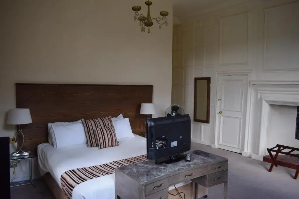 Telford Madeley Court