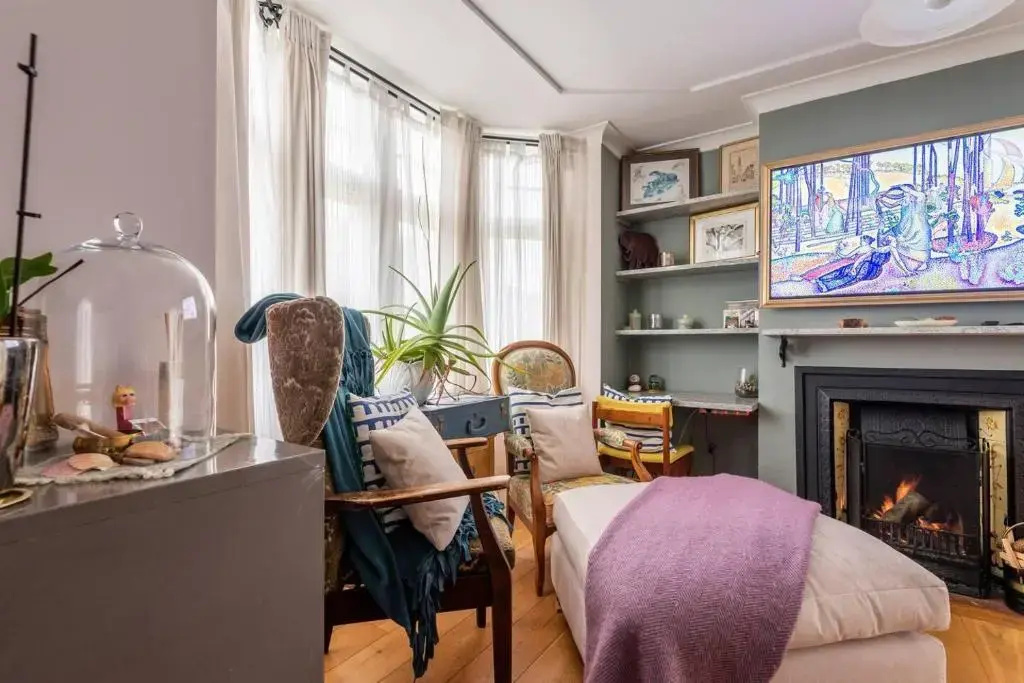 Beautiful 4-bed House in Monmouth
