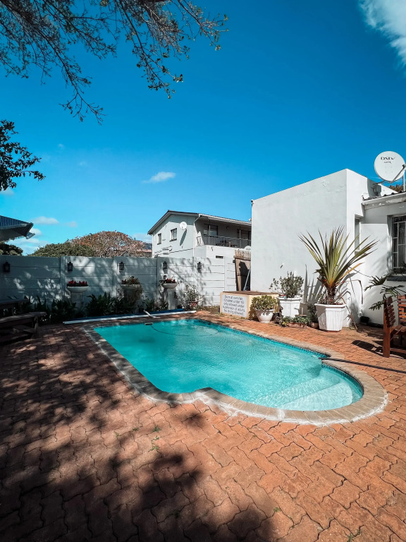 Aquarius Guesthouse