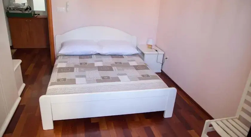 Apartments Rea