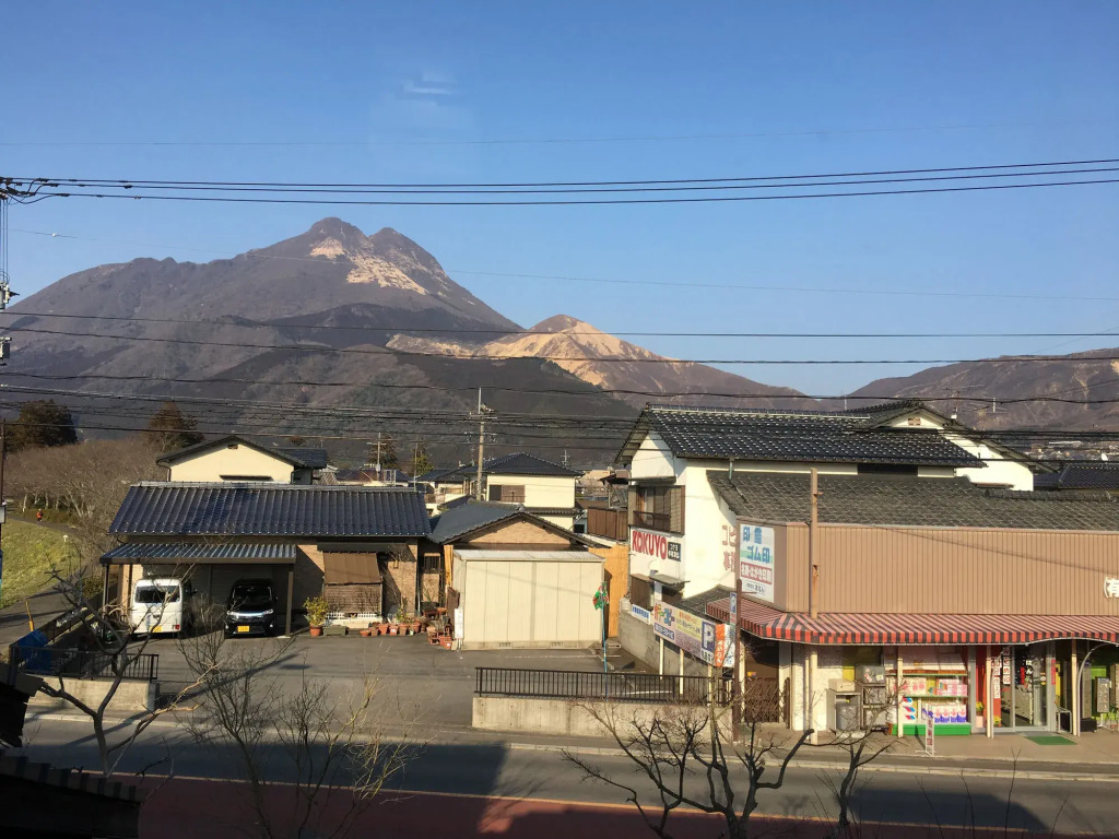 Yufuin Ryokan Tadaima