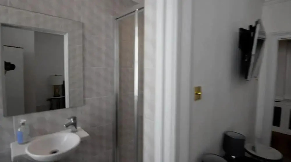 Beautiful 2-bed Flat in London
