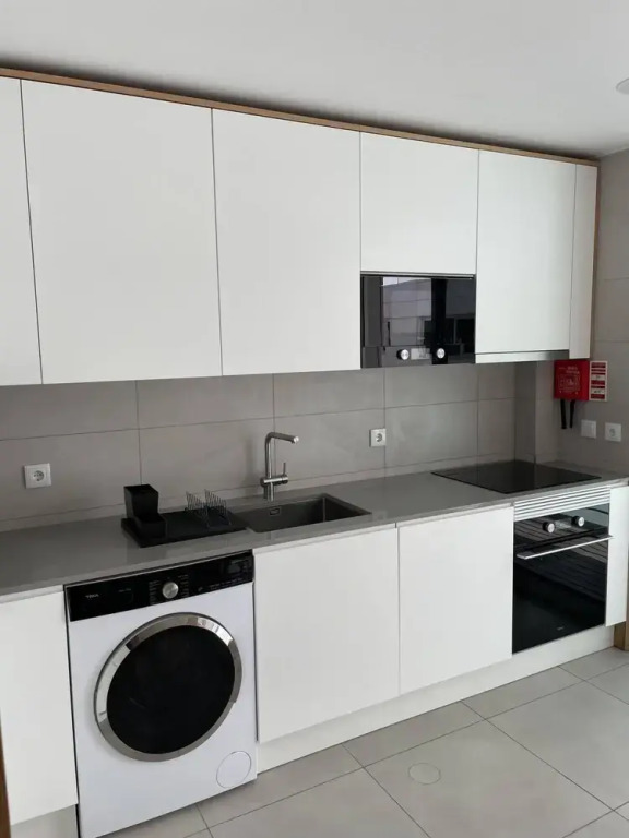Figueira Centro Apartment by Rent4all