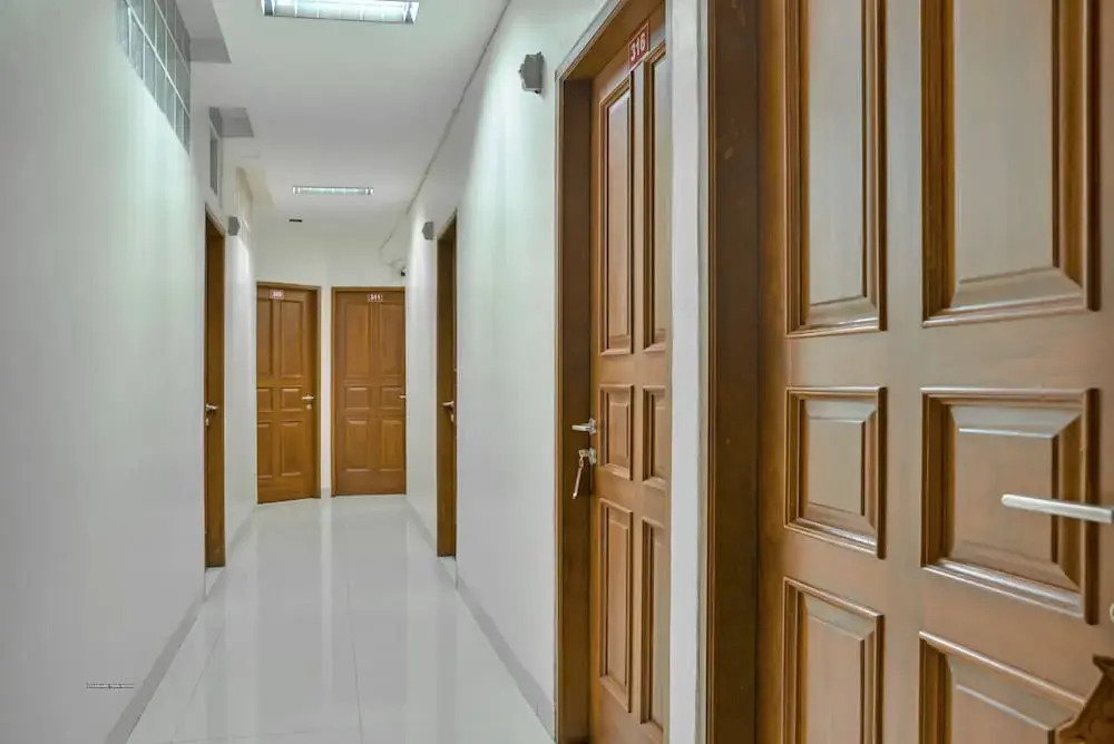 ZEN Rooms Sukasari Gegerkalong